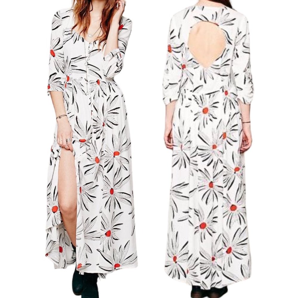 Free People Bed Of Daisies Sweetheart Neckline Floral Print Maxi Dress in White
